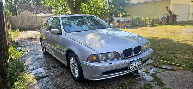 2002 BMW 5 Series 530i Sedan 4D