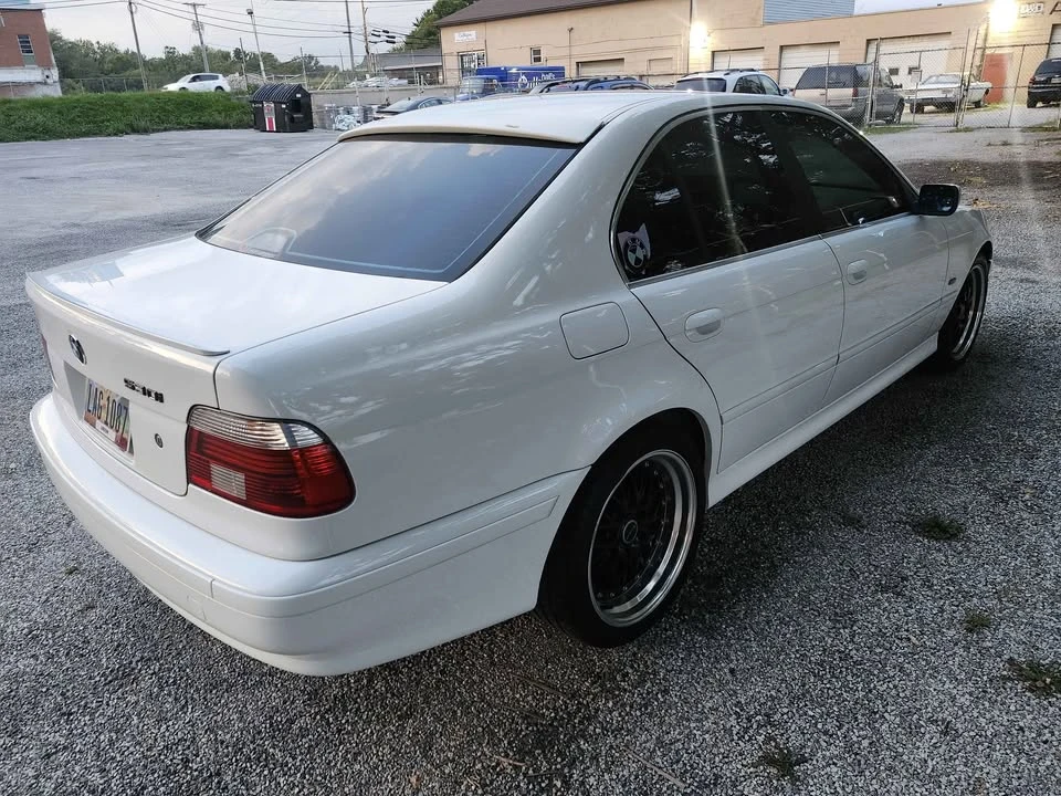 2002 BMW E39 5 Series - Image 2 of 3