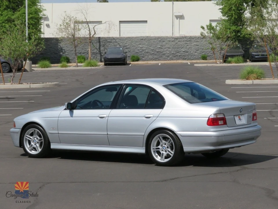 2002 BMW E39 540i - Image 8 of 21