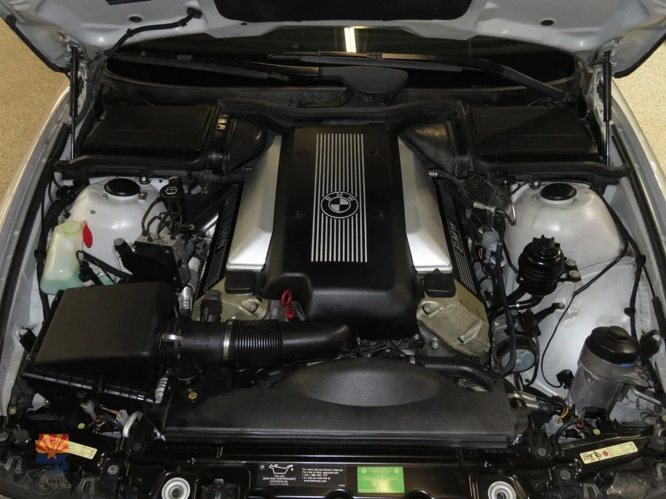 2002 BMW E39 540i - Image 5 of 21
