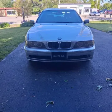 2002 BMW 5 Series 540i Sedan 4D