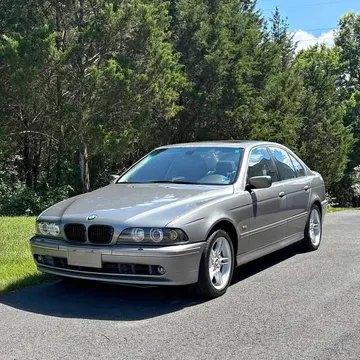 2002 BMW 5 Series 540i Sedan 4D