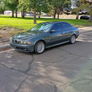 2002 BMW 5 Series 540i Sedan 4D