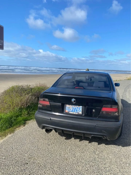 2002 BMW E39 540i - Image 3 of 9