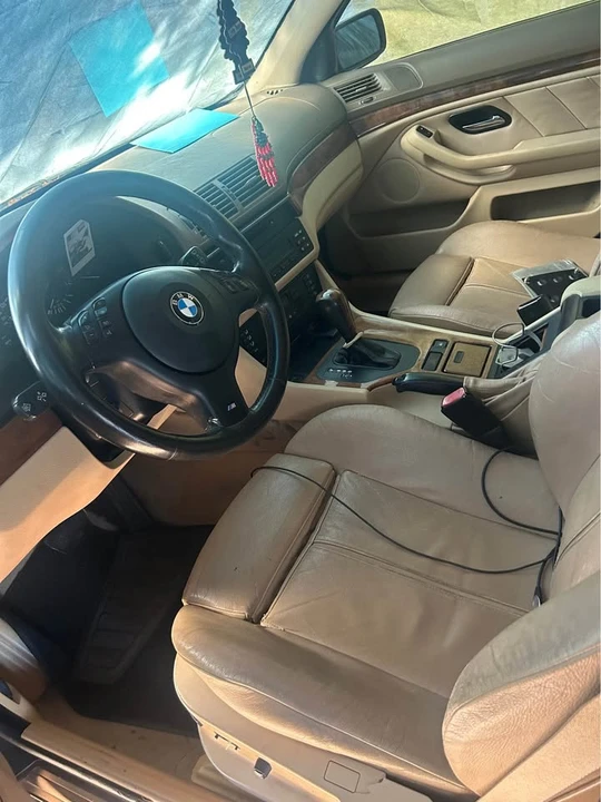2002 BMW E39 540i - Image 5 of 9