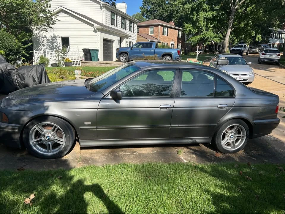 2002 BMW E39 540i - Image 3 of 3
