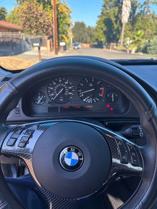 2002 BMW E39 540i - Image 15 of 16