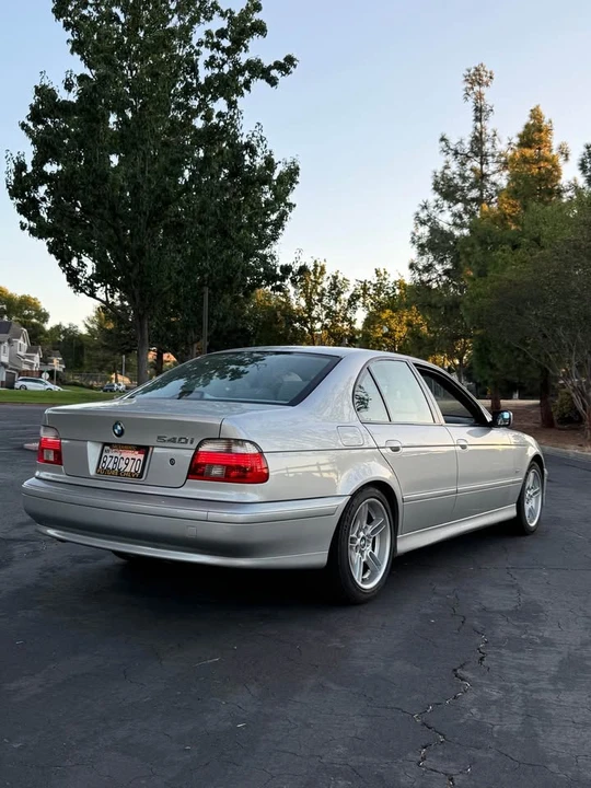 2002 BMW E39 540i - Image 5 of 15