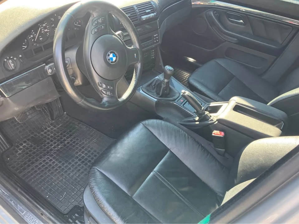2002 BMW E39 540i - Image 12 of 12