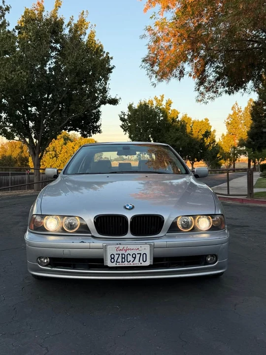2002 BMW E39 540i - Image 2 of 15