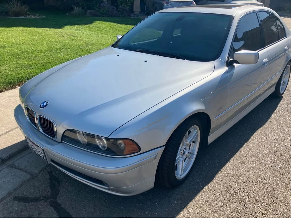 2002 BMW E39 540i - Image 3 of 12