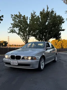 2002 BMW 5 Series 540i Sedan 4D