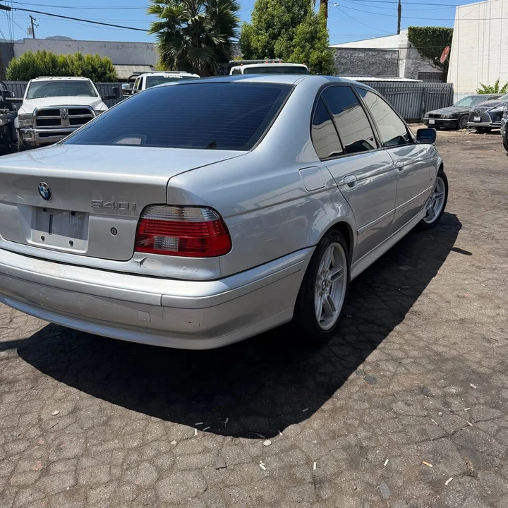 2002 BMW E39 540i - Image 3 of 7