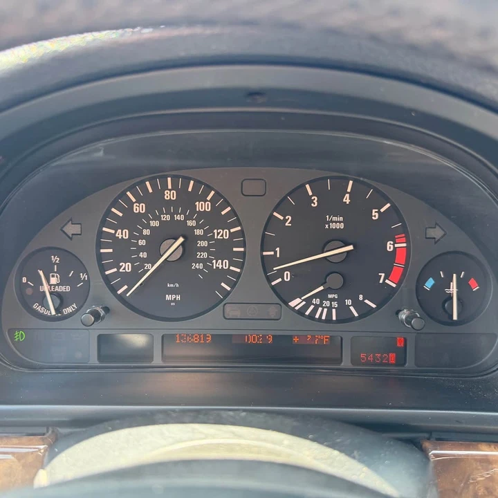 2002 BMW E39 540i - Image 7 of 7