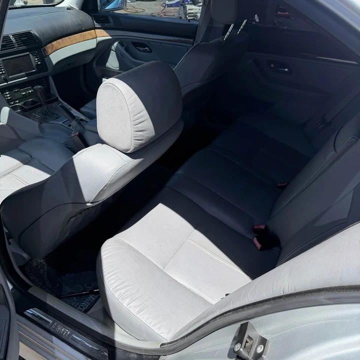 2002 BMW E39 540i - Image 5 of 7