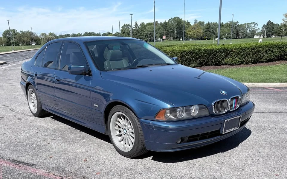 2002 BMW E39 540i - Image 8 of 15