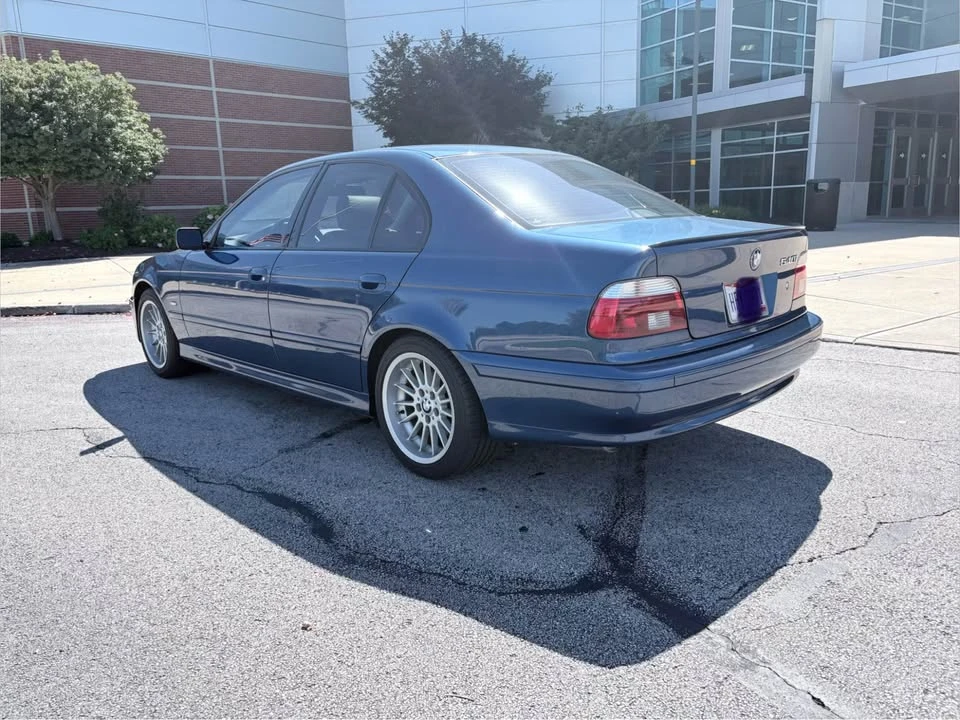 2002 BMW E39 540i - Image 4 of 15