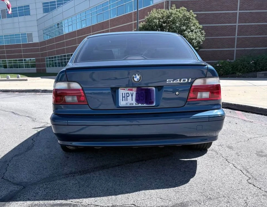 2002 BMW E39 540i - Image 5 of 15