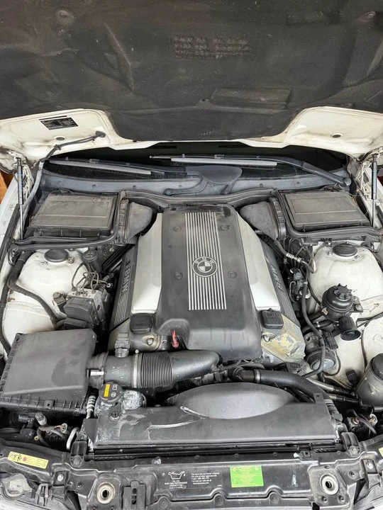 2002 BMW E39 540i - Image 7 of 20