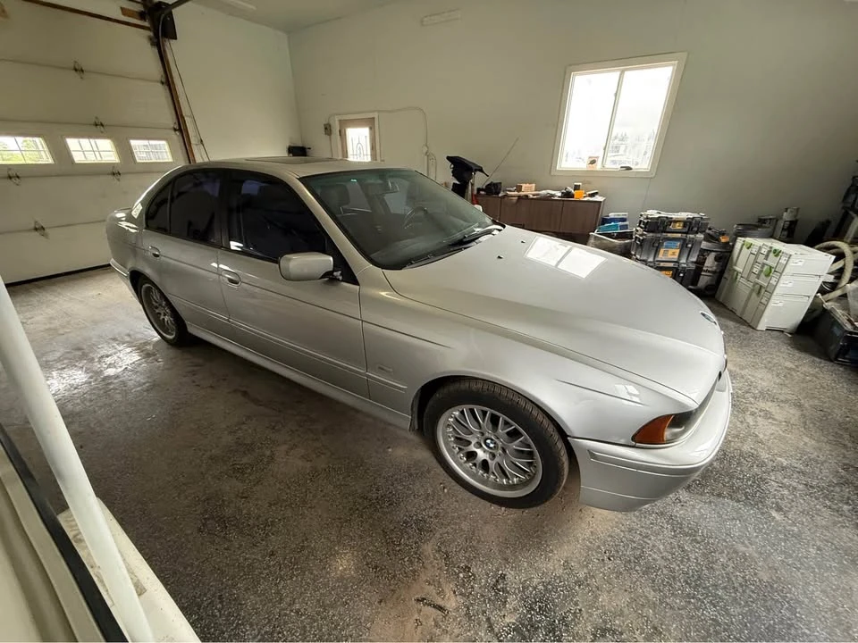 2002 BMW E39 5 Series - Image 3 of 4