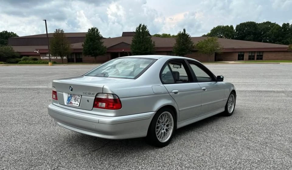 2002 BMW E39 5 Series - Image 2 of 12