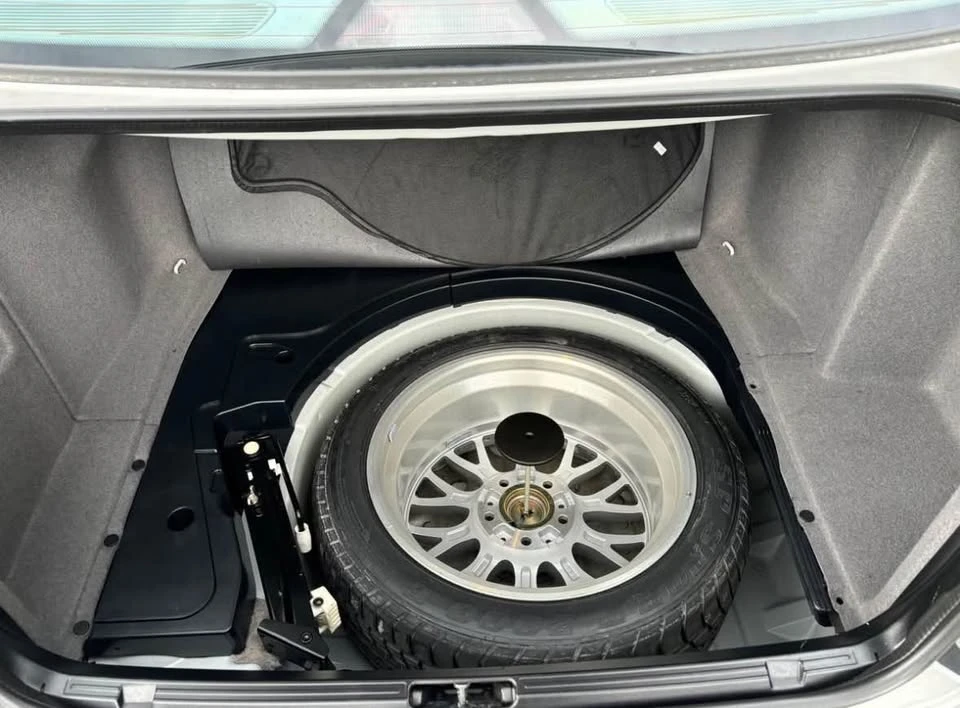 2002 BMW E39 5 Series - Image 12 of 12