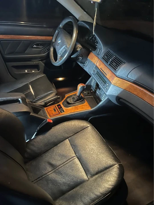 2002 BMW E39 5 Series - Image 5 of 6