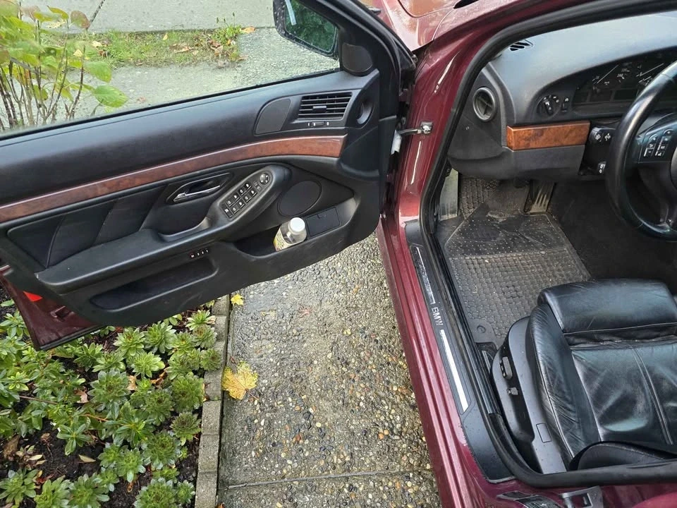 2002 BMW E39 5 Series - Image 10 of 15