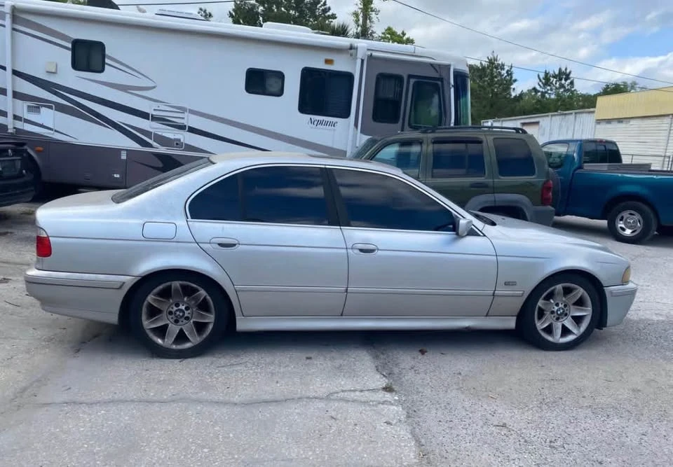 2002 BMW E39 5 Series - Image 2 of 4
