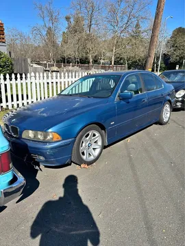 2002 BMW 5 Series 525i Sedan