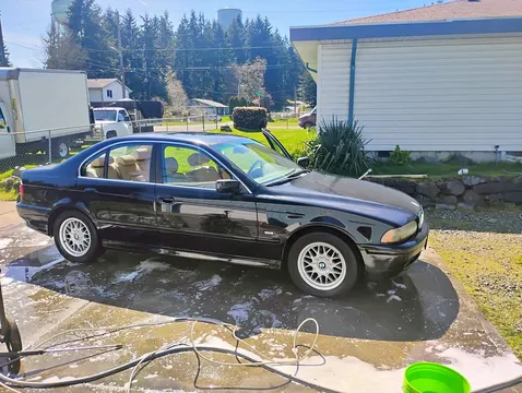 2002 BMW 5 Series 525i Sedan