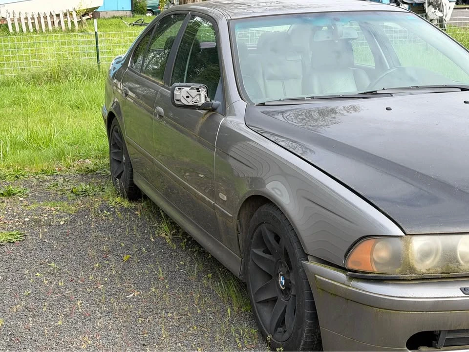 2002 BMW E39 5 Series - Image 2 of 5