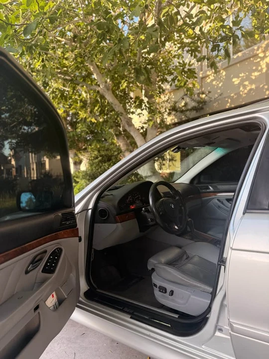2002 BMW E39 5 Series - Image 9 of 17
