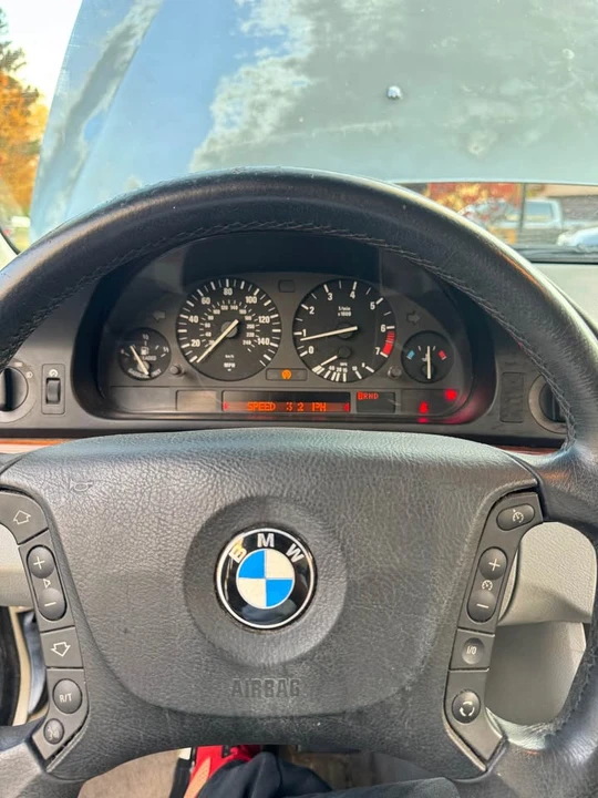 2002 BMW E39 5 Series - Image 8 of 12