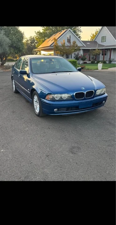 2002 BMW E39 5 Series - Image 2 of 3