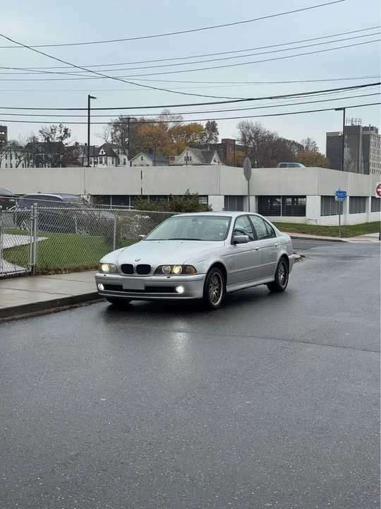 2002 BMW E39 5 Series - Image 2 of 16