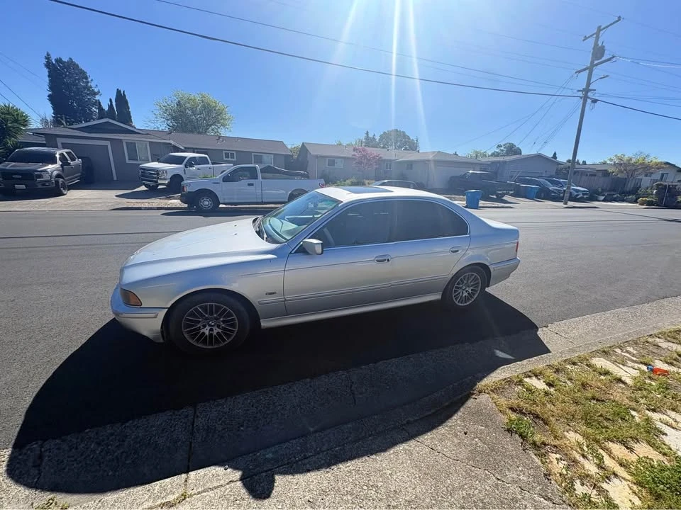 2002 BMW E39 5 Series - Image 3 of 4