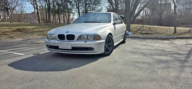 2002 BMW 530i M Package Sedan
