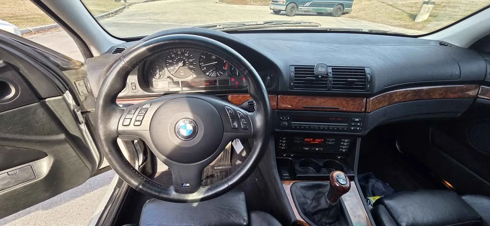 2002 BMW E39 5 Series - Image 8 of 15