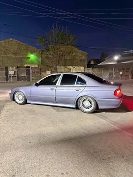 2002 BMW 5 Series 530i Sedan
