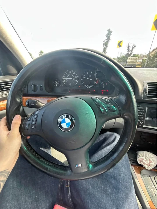 2002 BMW E39 5 Series - Image 4 of 4