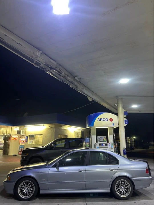 2002 BMW E39 5 Series - Image 2 of 4