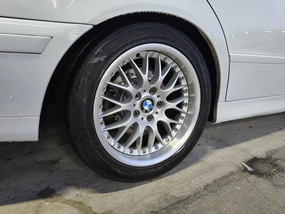 2002 BMW E39 5 Series - Image 10 of 16