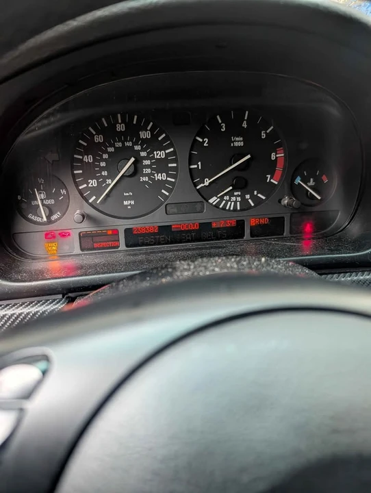 2002 BMW E39 540i - Image 5 of 7