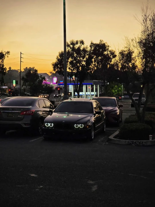 2002 BMW E39 540i - Image 6 of 13