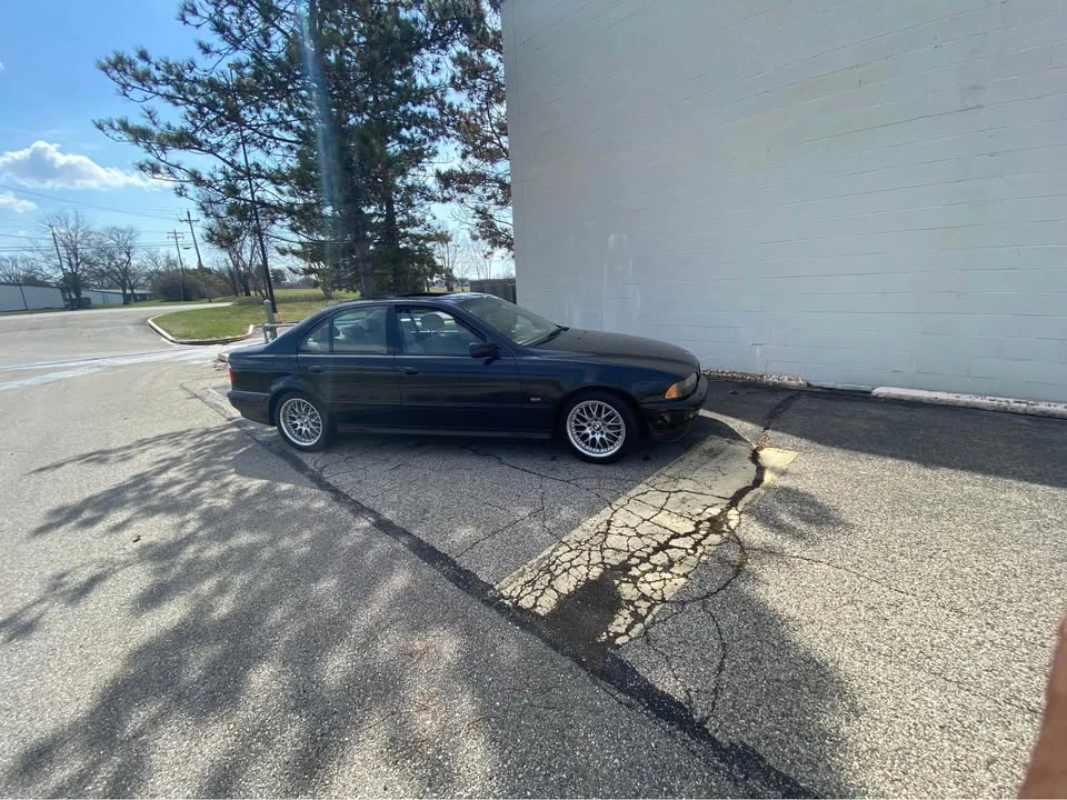 2002 BMW E39 540i - Image 6 of 7