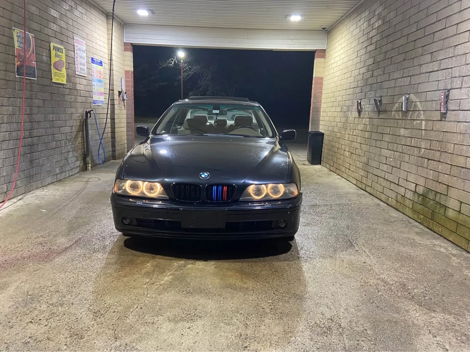 2002 BMW E39 540i - Image 3 of 7