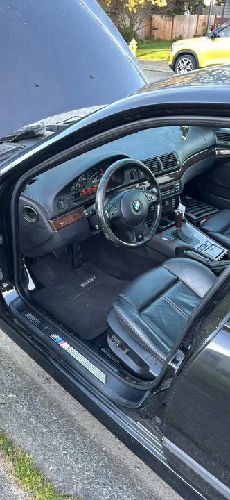 2002 BMW E39 540i - Image 6 of 9