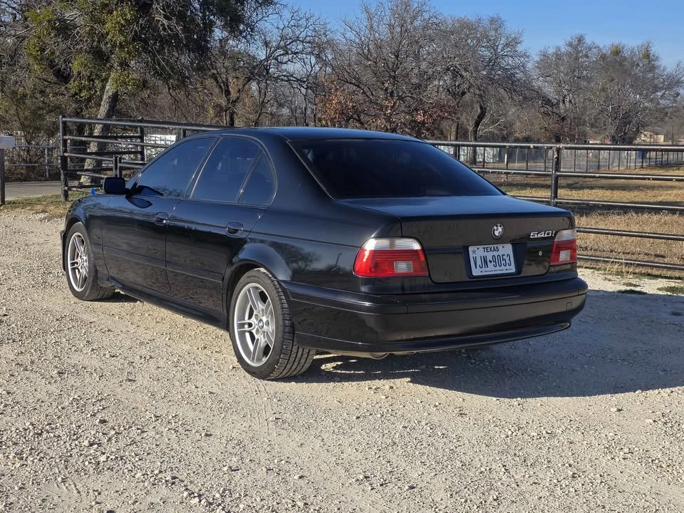 2002 BMW E39 540i - Image 4 of 9
