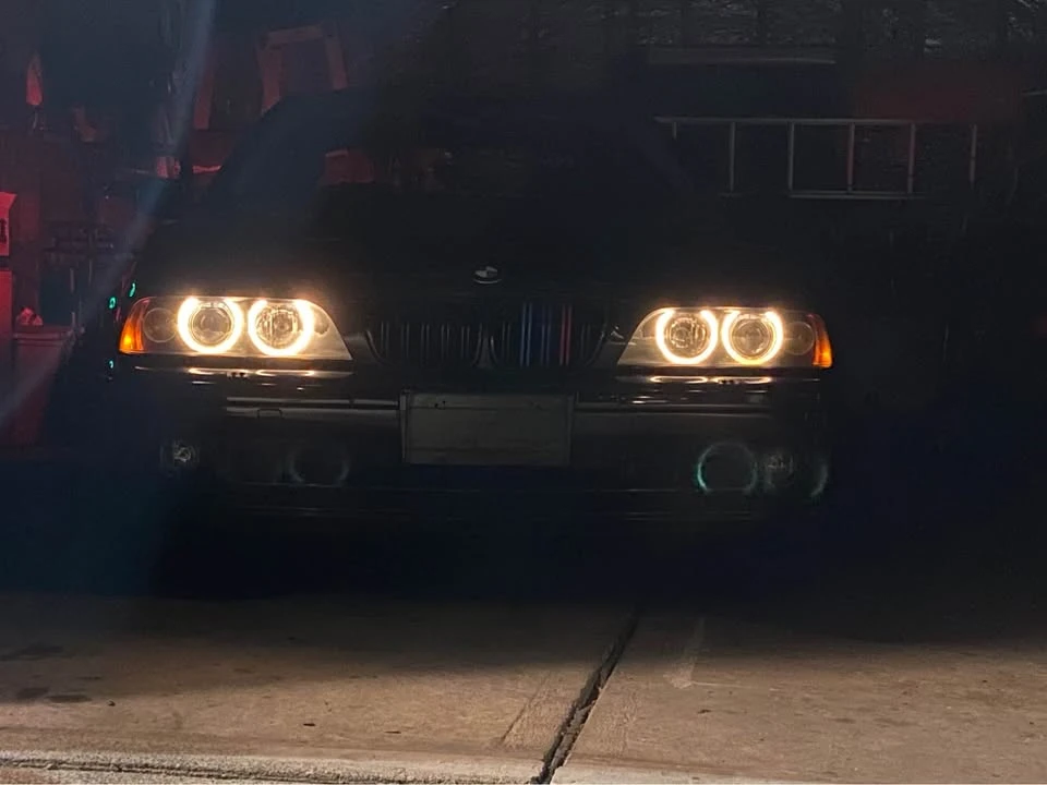 2002 BMW E39 540i - Image 3 of 7